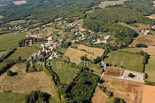 Montalembert 001