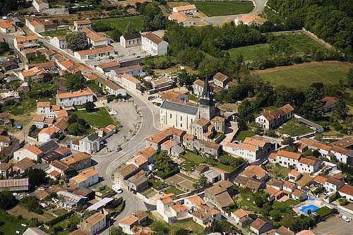 Curzon 008