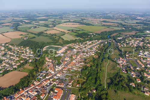 St Georges de Montaigu 012