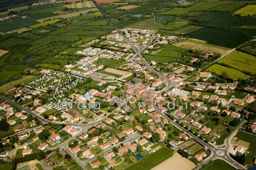 St Hilaire la Foret 010