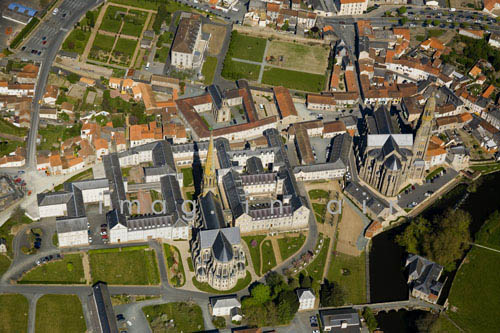 St Laurent sur Sevre 024