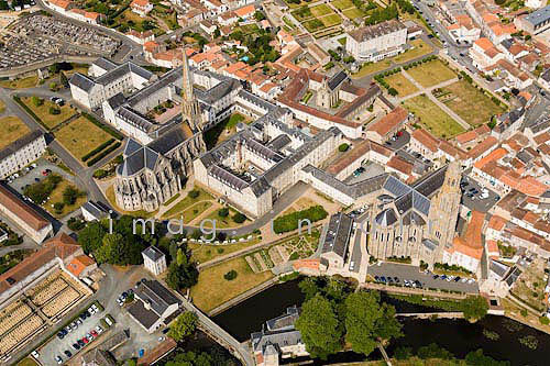 St Laurent sur Sevre 044