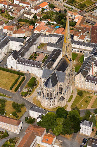 St Laurent sur Sevre 060