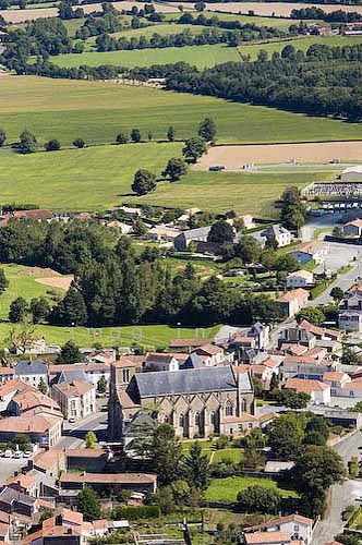 St Pierre du Chemin 007